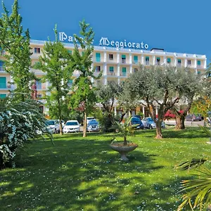Palace Meggiorato Hotel