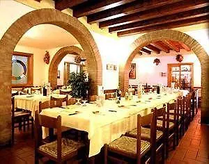 Hotel Antico Moro Chirignago-Zelarino 3*,